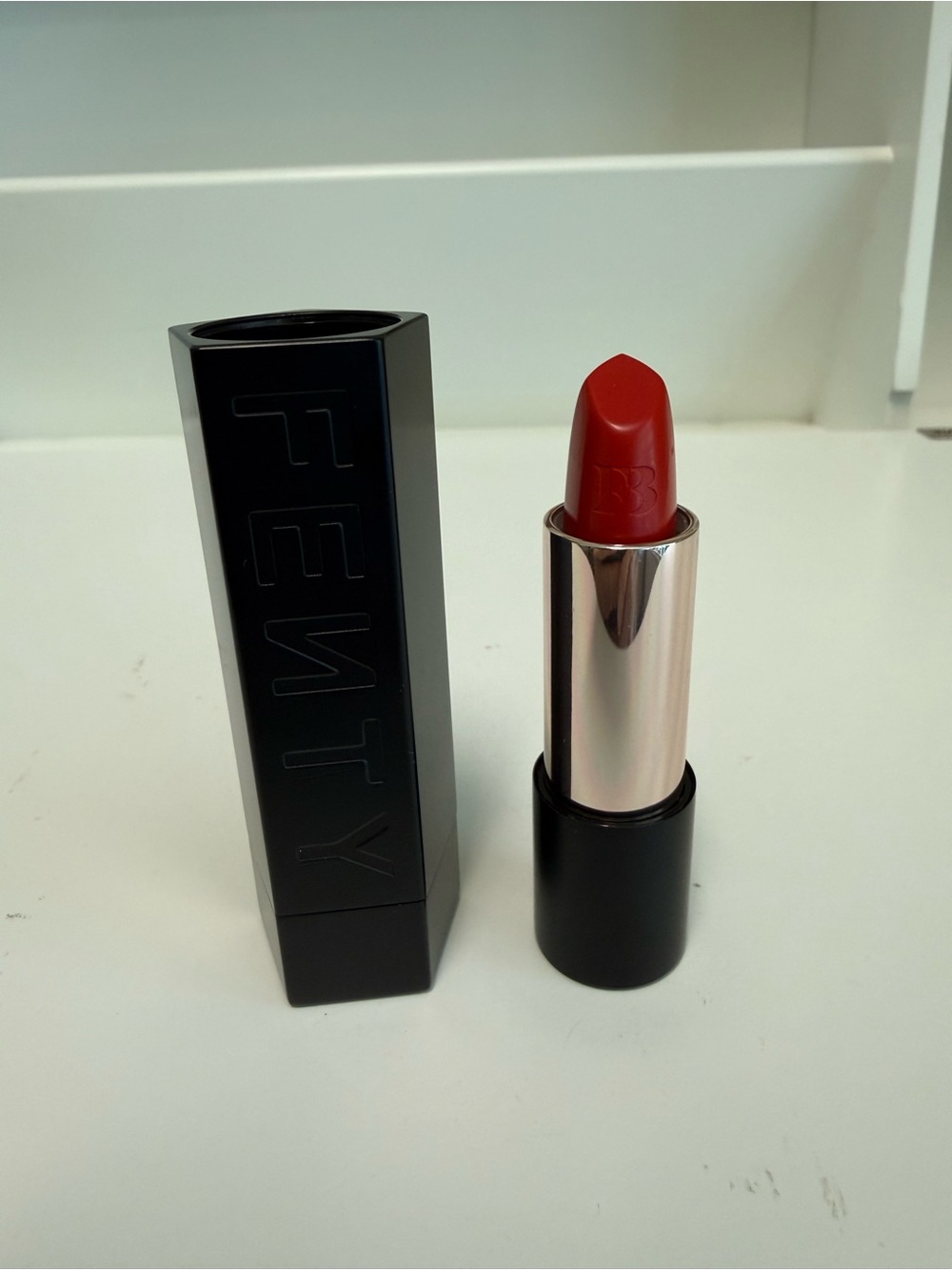 Fenty Beauty Icon Velvet Liquid Lipstick #16 Danger Danc'r - NEW
